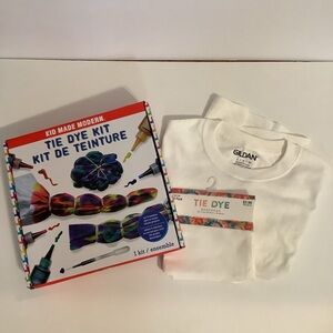 Tie Dye Kit Bundle, NWT